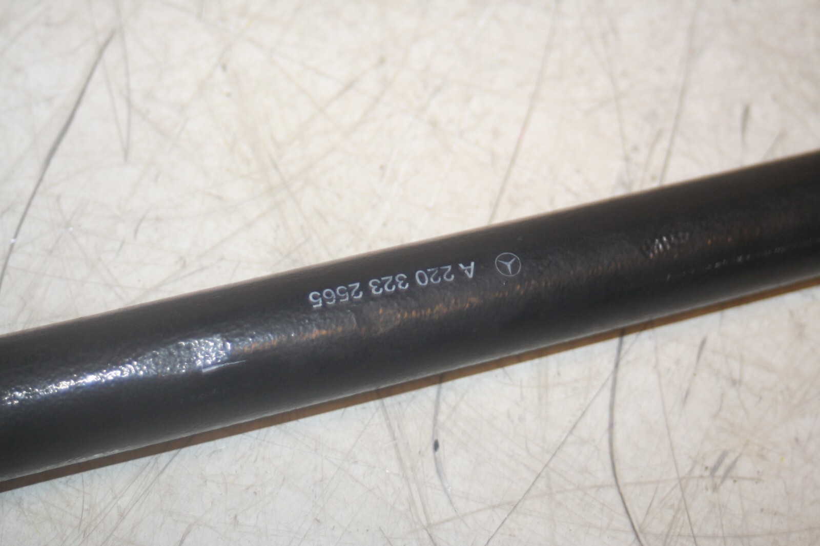 2005 MERCEDES S CLASS W220. FRONT ANTI ROLL BAR SWAY BAR A2203232565 - Image 5