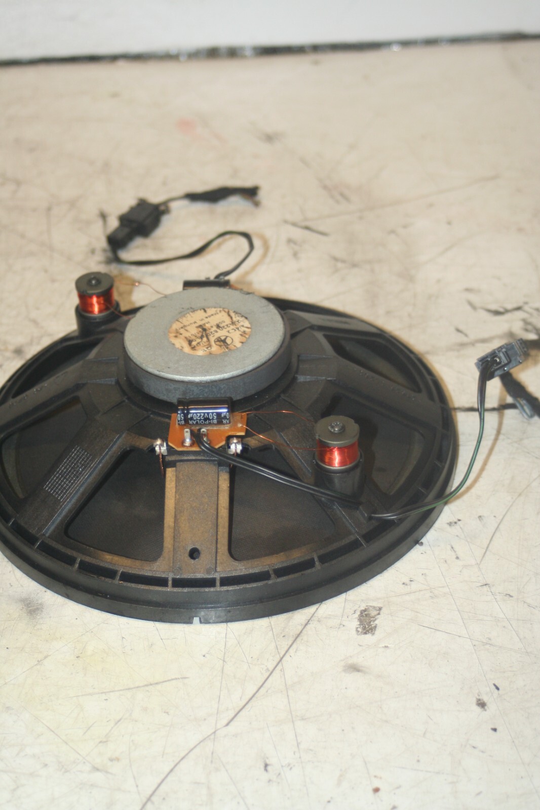 2005 MERCEDES S CLASS W220. BOOT SPEAKER - Image 2