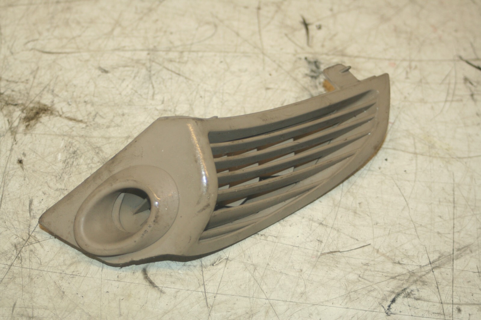 2005 MERCEDES S CLASS W220. AIR VENT
