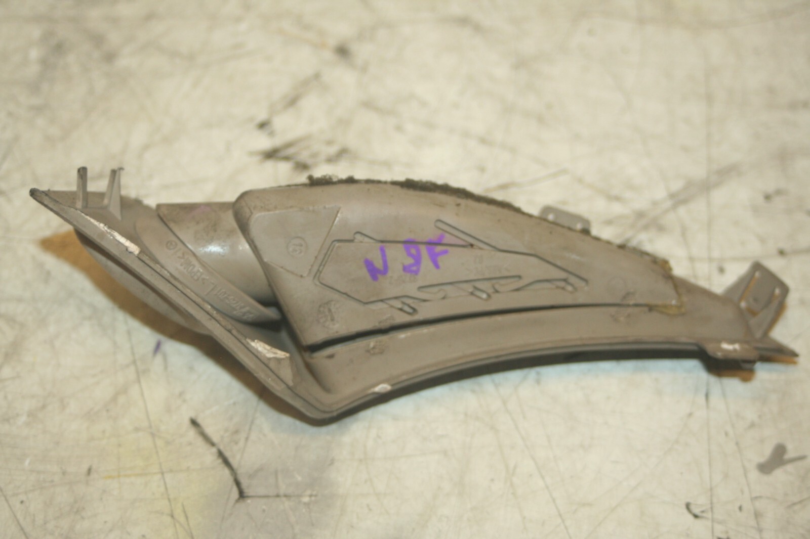 2005 MERCEDES S CLASS W220. AIR VENT - Image 3