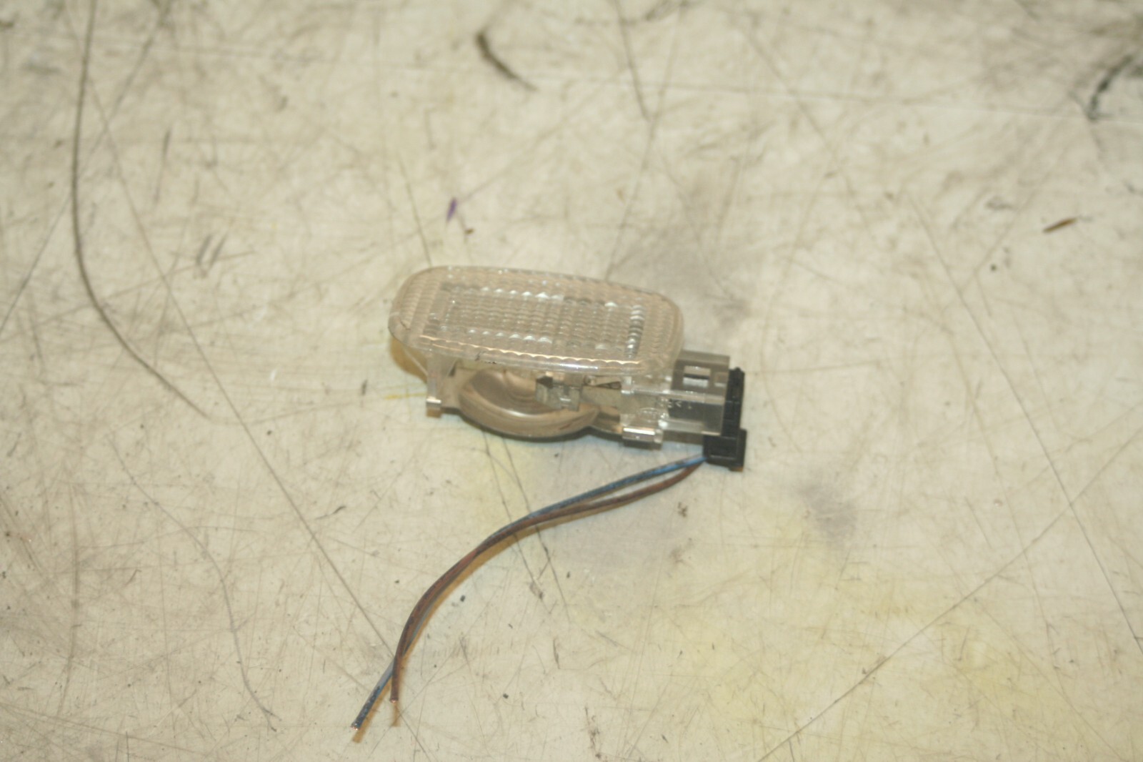 2005 MERCEDES S CLASS W220. INTERNAL LIGHT - Image 2