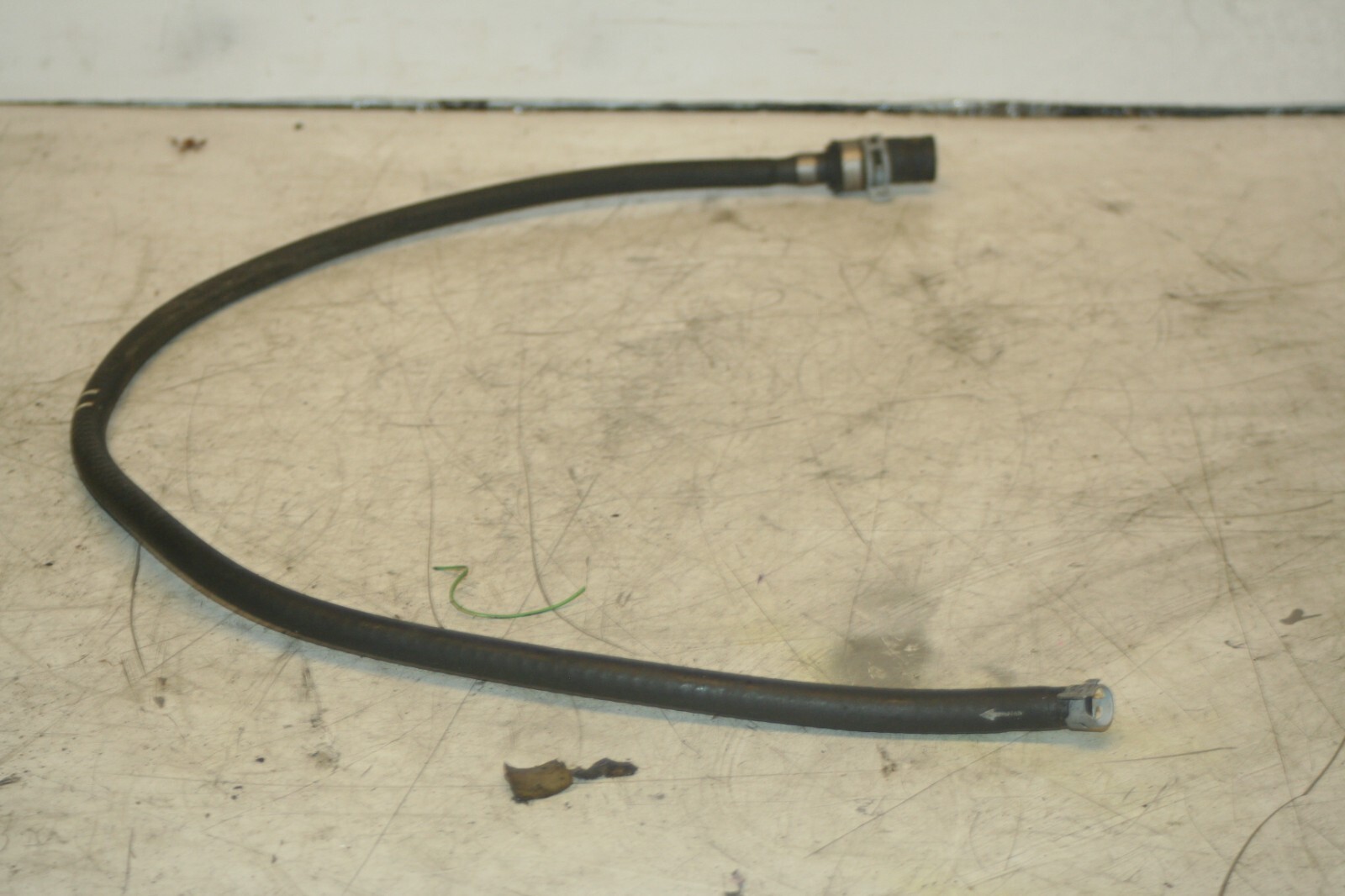 2005 MERCEDES S CLASS W220. PIPE