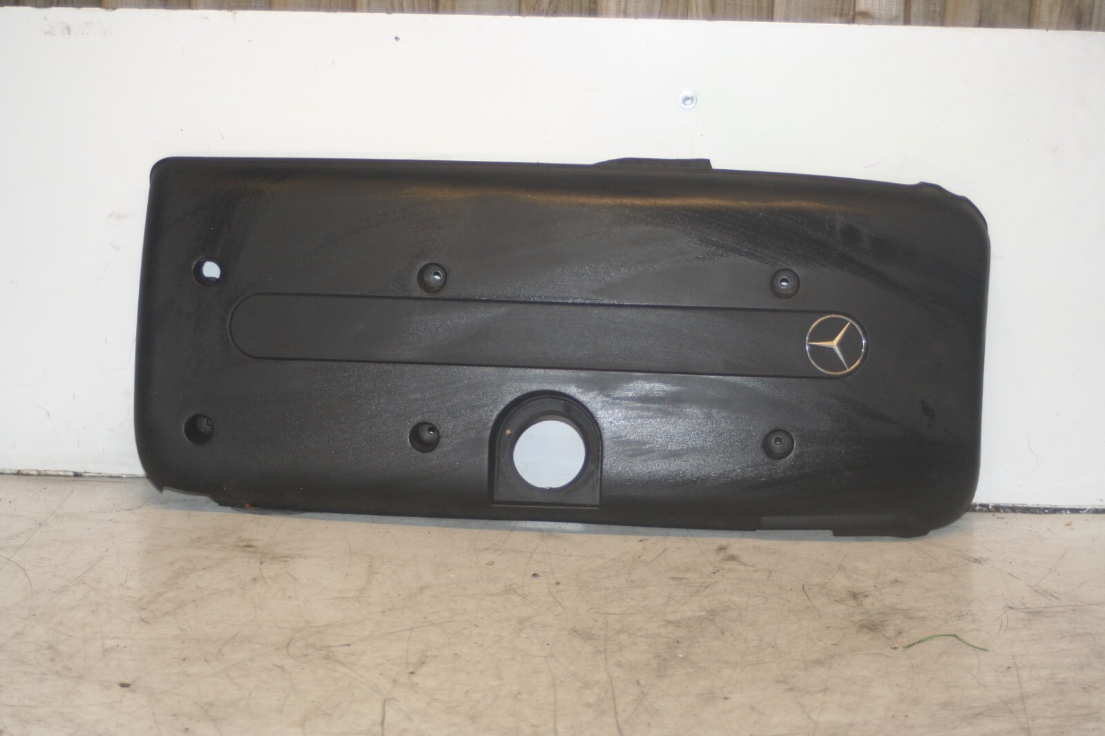 2005 MERCEDES S CLASS W220. ENGINE COVER