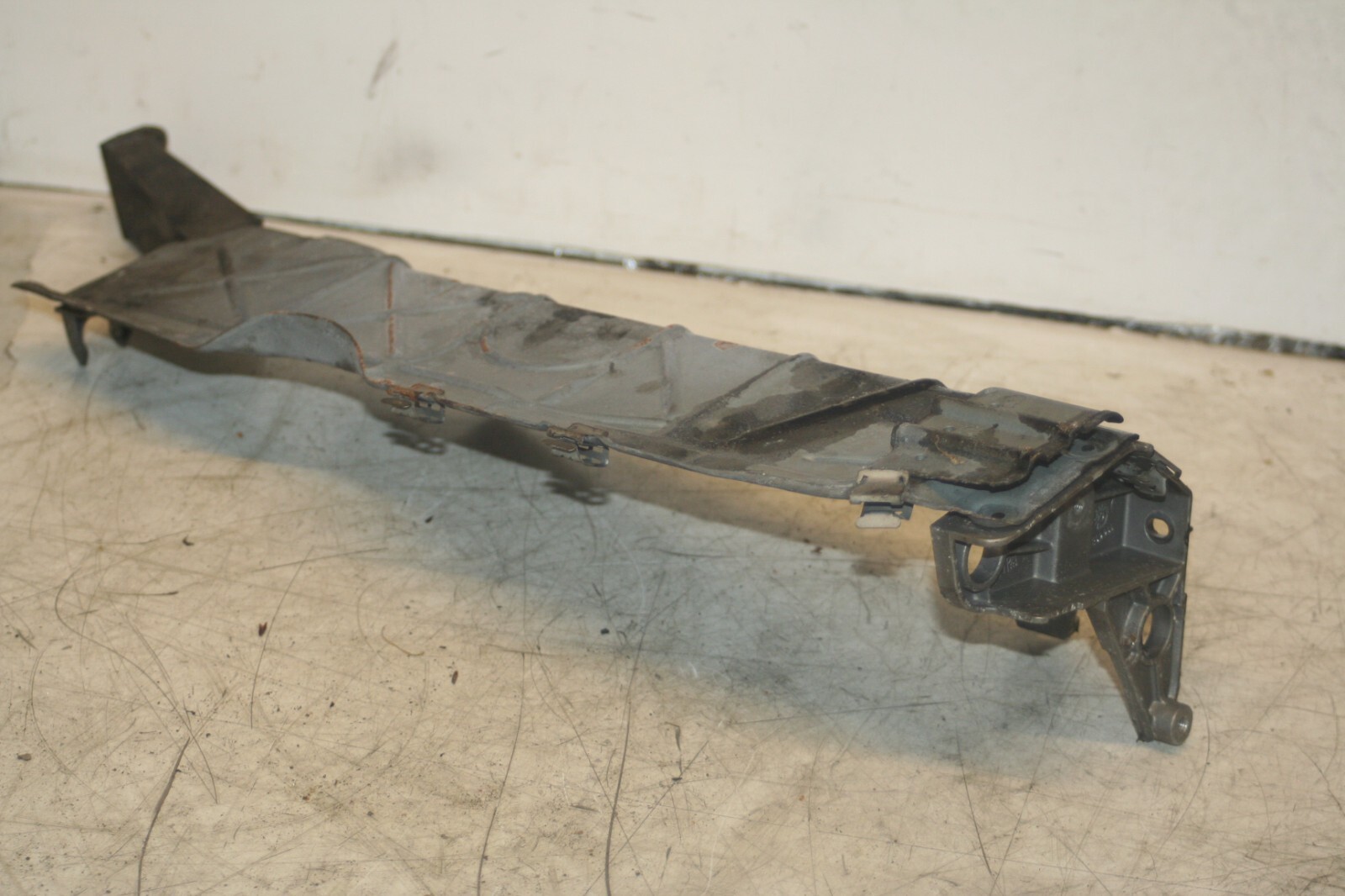 2005 MERCEDES S CLASS W220. HEAT SHIELD - Image 4