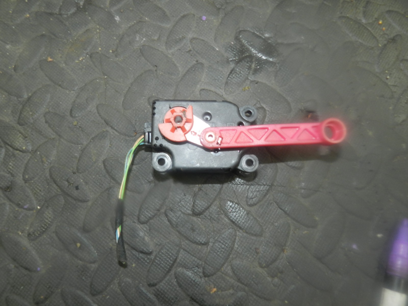 165. 2008 SAAB 9-3 VECTOR. HEATER CONTROL FLAP ACTUATOR