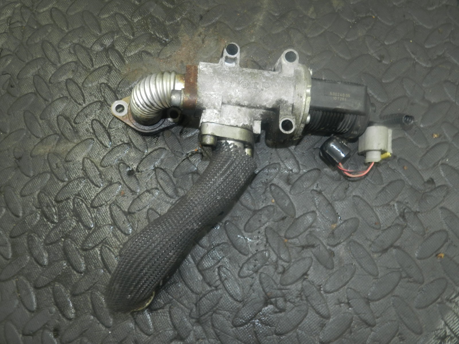 165. 2008 SAAB 9-3 VECTOR. 1.9 TID DIESEL EGR VALVE