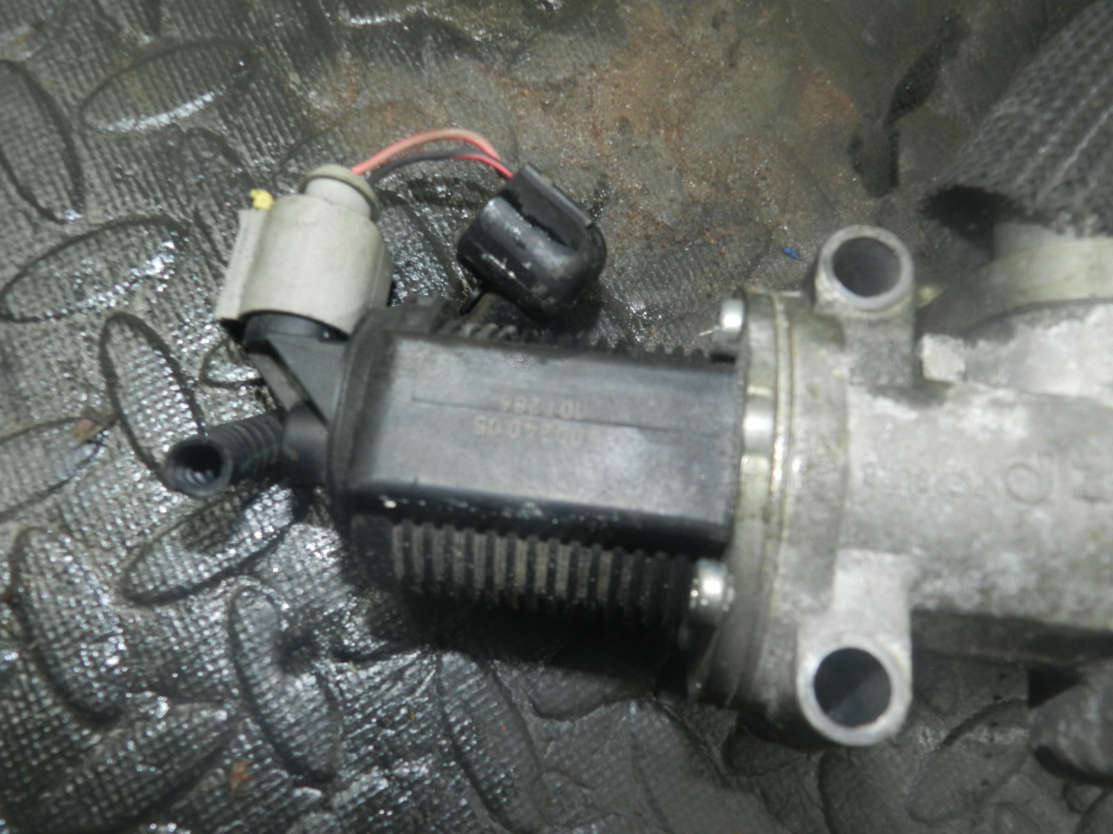 165. 2008 SAAB 9-3 VECTOR. 1.9 TID DIESEL EGR VALVE - Image 4